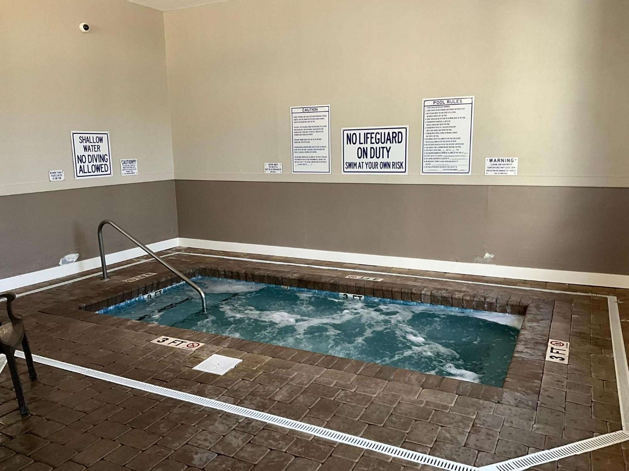 Вилла 5905 S Kings Hwy, 4203 - Ocean Walk Sleeps 4 Миртл-Бич Экстерьер фото