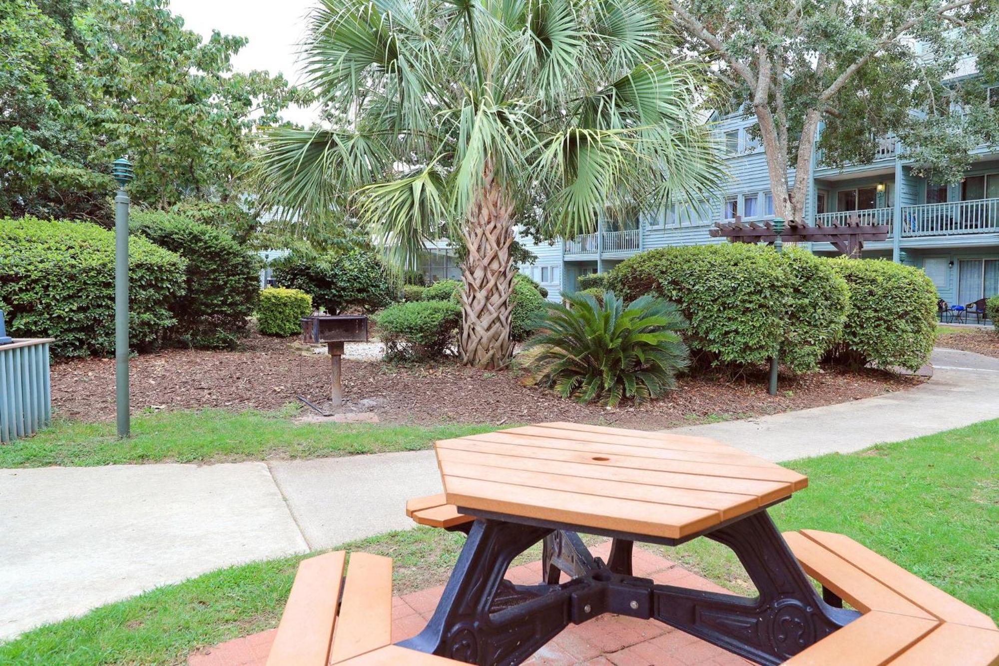 Вилла 5905 S Kings Hwy, 4203 - Ocean Walk Sleeps 4 Миртл-Бич Экстерьер фото